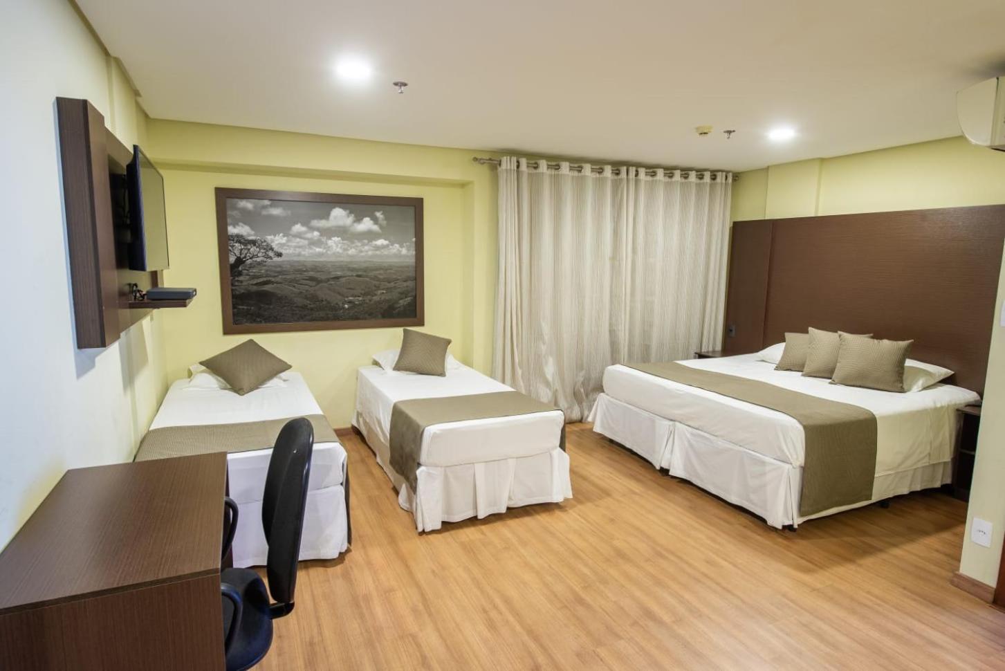 Olavo Bilac Hotel เตาบาแต ภายนอก รูปภาพ