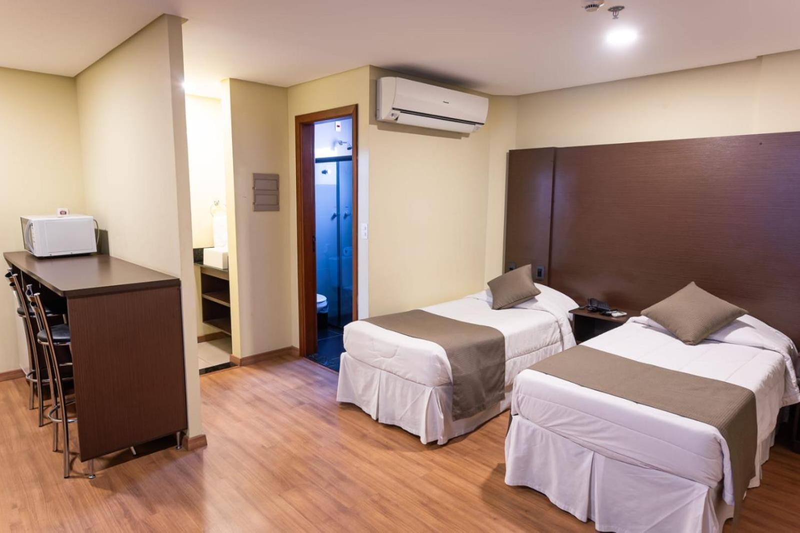 Olavo Bilac Hotel เตาบาแต ภายนอก รูปภาพ